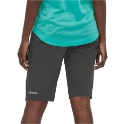 PATAGONIA W'S DIRT ROAMER BIKE SHORTS BLACK 23 -L'art de l'équipement du cyclisme. 9 105086 w s dirt roamer bike shorts black 24727 blk 03
