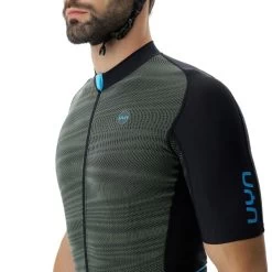 UYN MAN ALLROAD AEROFIT OW SHIRT BLACK PINE 22 -L'art de l'équipement du cyclisme. 9 106140 man allroad aerofit ow shirt black pine o102299 b889 03