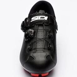 SIDI EAGLE 10 BLACK 22 10 SIDI EAGLE 10 BLACK 22 -L'art de l'équipement du cyclisme. 9 107733 eagle 10 black sidch020057 k000 05