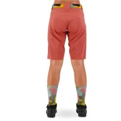 MONS ROYALE W VIRAGE BIKE SHORTS LOGO TERRACOTTA 22 -L'art de l'équipement du cyclisme. 9 108198 w virage bike shorts logo terracotta 100442 1169 240 04