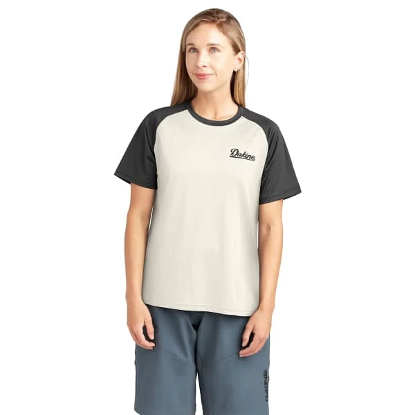 DAKINE WOMEN'S SYNCLINE S/S JERSEY SURF WHITE 22 1 DAKINE WOMEN'S SYNCLINE S/S JERSEY SURF WHITE 22