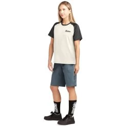 DAKINE WOMEN'S SYNCLINE S/S JERSEY SURF WHITE 22 10 DAKINE WOMEN'S SYNCLINE S/S JERSEY SURF WHITE 22 -L'art de l'équipement du cyclisme. 9 108529 women s syncline s s jersey surf white dka348w0011 sur 05