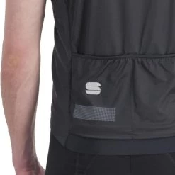 SPORTFUL GIARA LAYER VEST BLACK 23 11 SPORTFUL GIARA LAYER VEST BLACK 23 -L'art de l'équipement du cyclisme. 9 118964 giara layer vest black 1122502 002 06