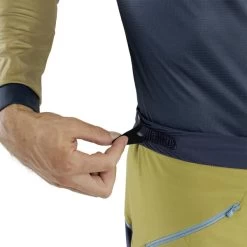 DYNAFIT RIDE DST M SHORTS ARMY 23 -L'art de l'équipement du cyclisme. 9 127228 ride dst m shorts army 08 0000071310 5471 06