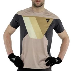 DAINESE HG KAINDY SS SAND/DARK-GRAY 21 9 DAINESE HG KAINDY SS SAND/DARK-GRAY 21 -L'art de l'équipement du cyclisme. 9 84801 hg kaindy ss sand dark gray 3899555 47d 04