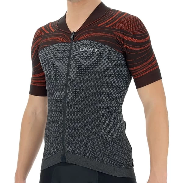 UYN BIKING MAN COOLBOOST OW SHIRT SH_SL SHARKSKIN/RED WAGON 21 2 UYN BIKING MAN COOLBOOST OW SHIRT SH_SL SHARKSKIN/RED WAGON 21 – Image 2